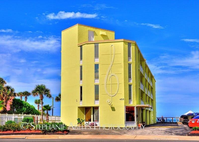 Sugar Sands - Ocean Front At Symphony Beach Club ! شاطئ أورموند المظهر الخارجي الصورة
